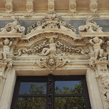 Deodato Hostel Katánie